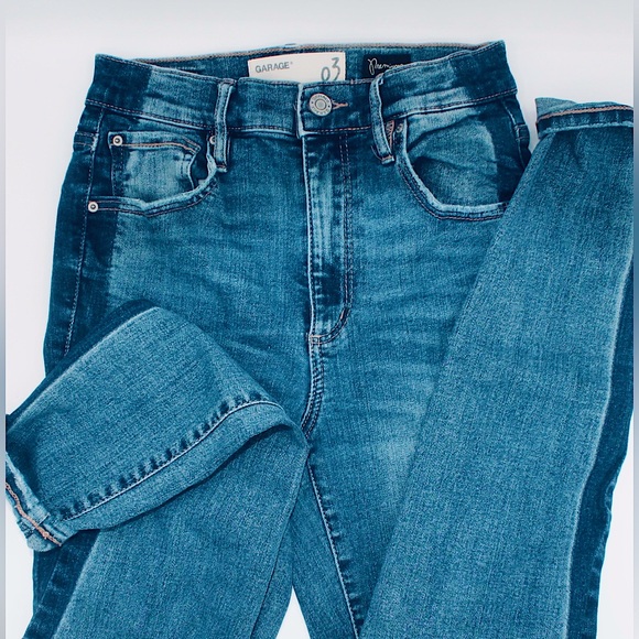 Garage Ultra High-Rise Premium Skinny Jeans - Picture 2 of 5